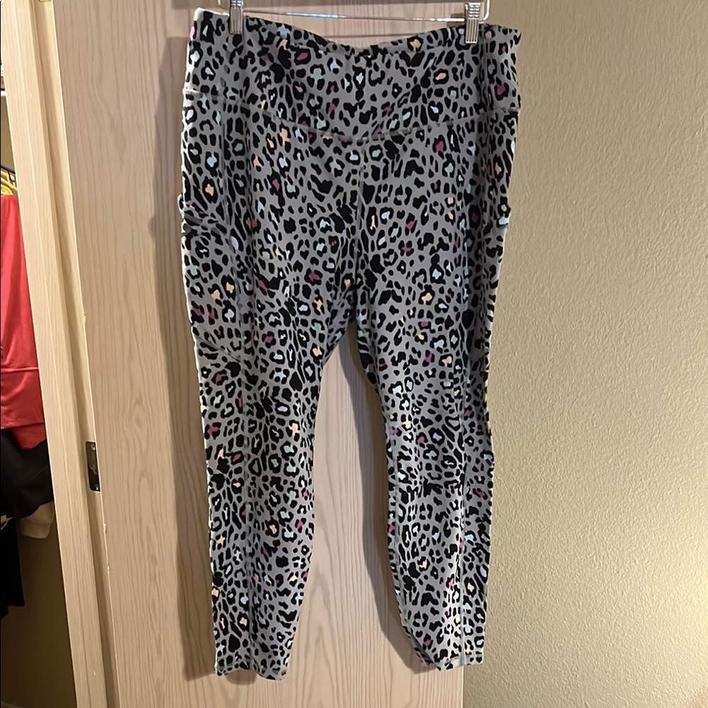 Torrid Active Multicolor Leopard Leggings